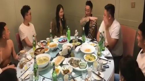 吃瓜少女娱乐游戏,揭秘幕后精彩瞬间